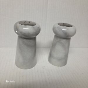 Vintage Marble Mushroom-shaped Shaker Set